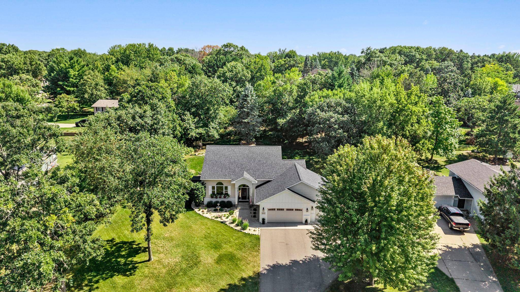 2670 E Rum River DR S, Cambridge, MN 55008