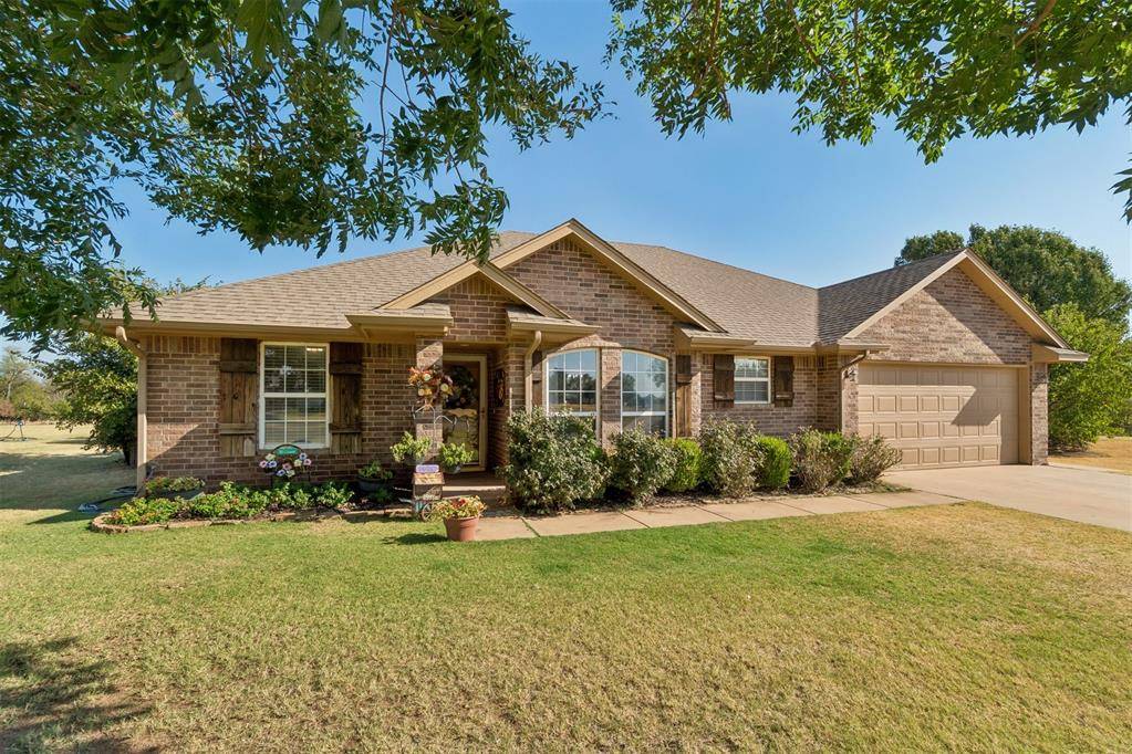 2096 County Road 1237, Tuttle, OK 73089