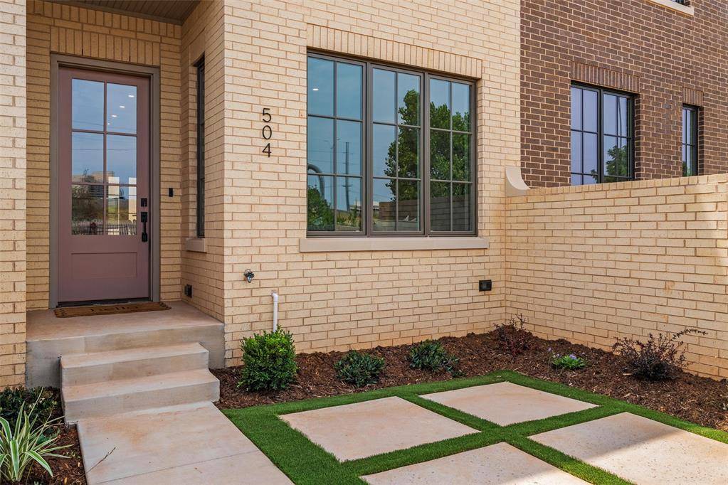 512 NE 2nd ST, Oklahoma City, OK 73104