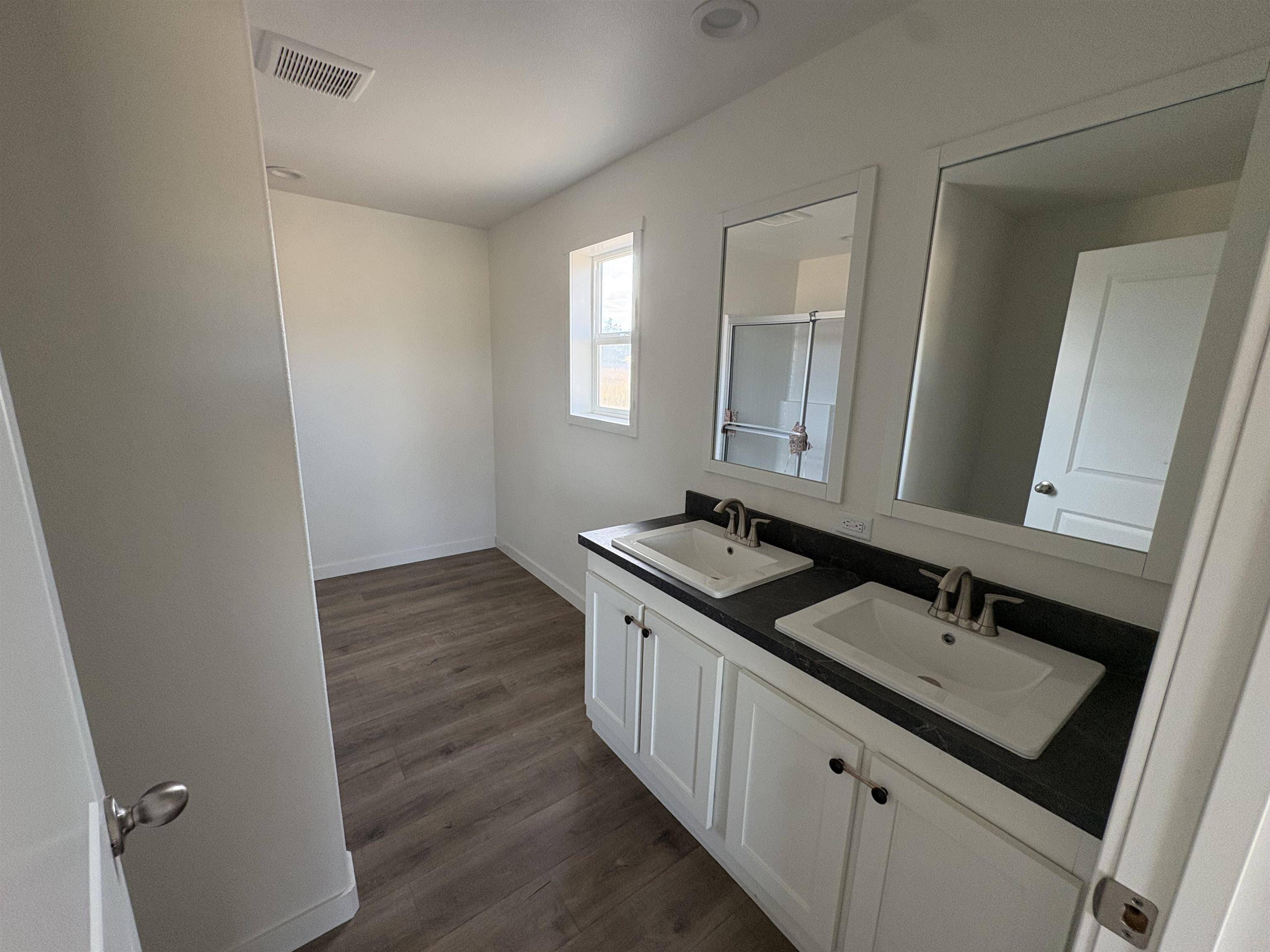 4871 W Enoch Rd, Deer Park, WA 99006