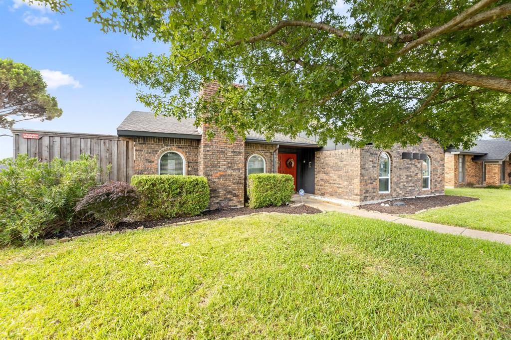 2902 High Plateau Drive, Garland, TX 75044