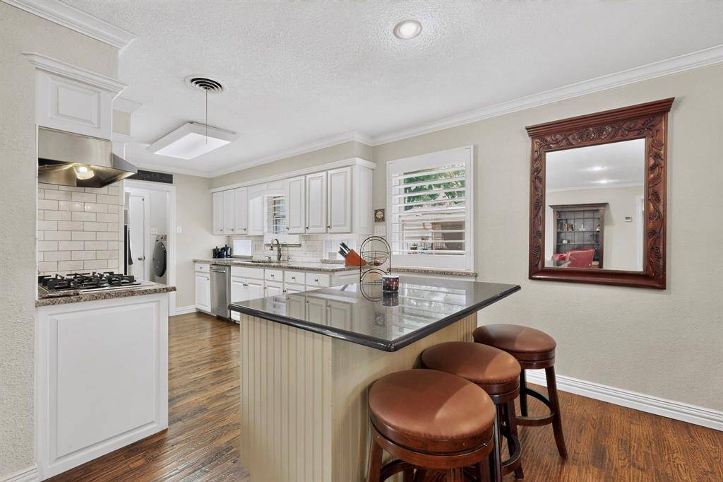 8420 Sweetwater Drive, Dallas, TX 75228