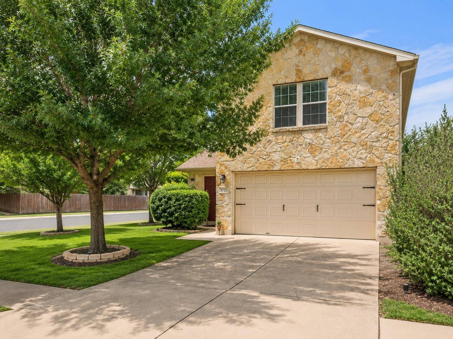5721 Abby Ann LN, Austin, TX 78747