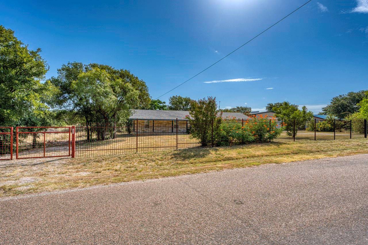 212 Deer DR, Sunrise Beach, TX 78643