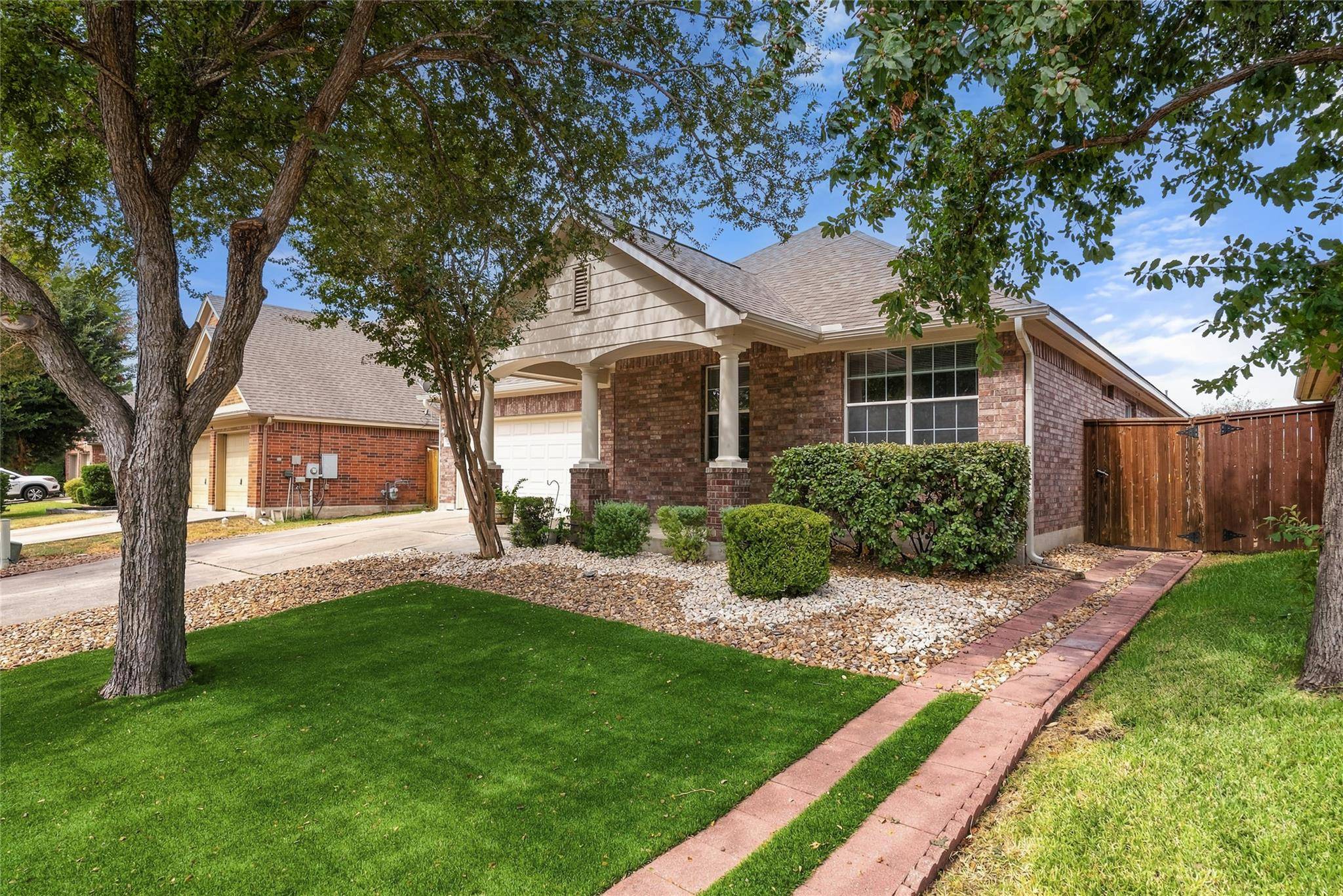 11512 Shadow Creek DR, Manor, TX 78653
