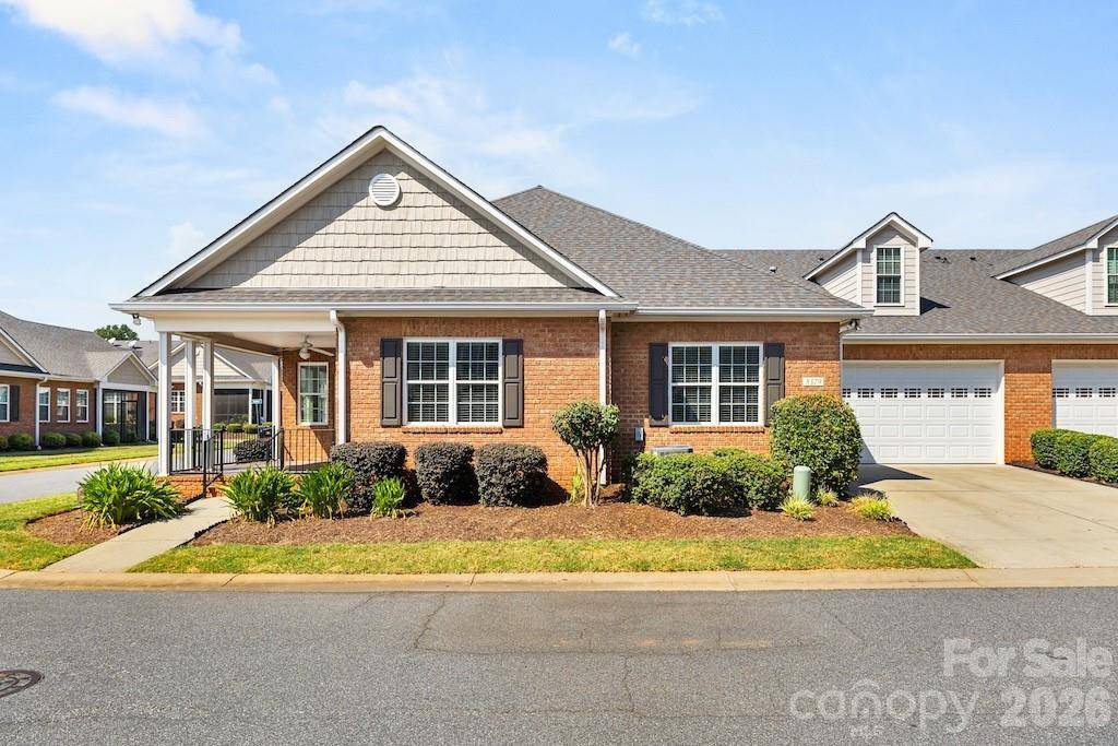 8379 Glacier DR, Denver, NC 28037