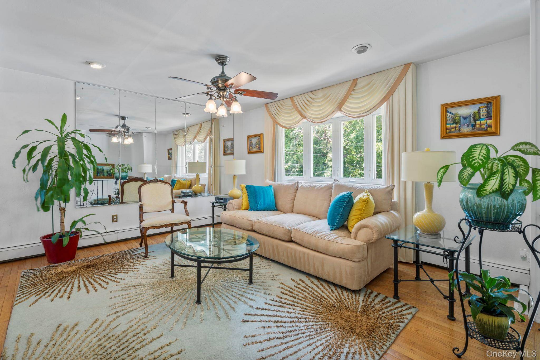 18 Brooklyn AVE, Roosevelt, NY 11575