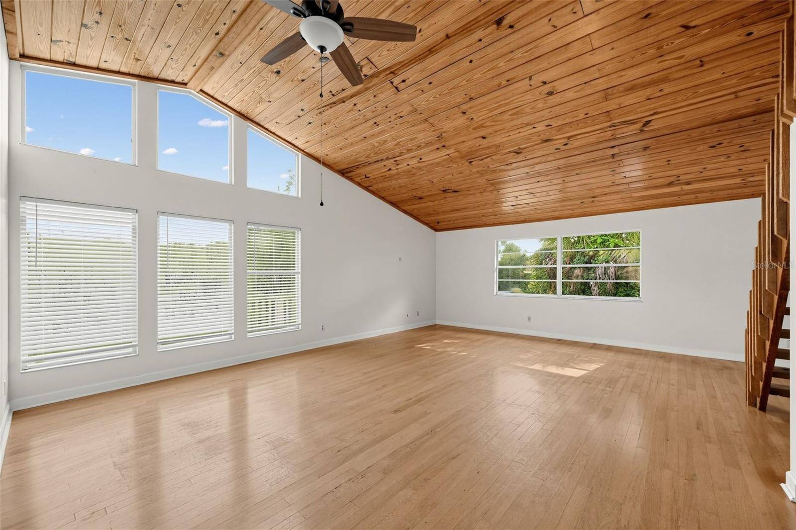 6150 WESTPORT LN, Naples, FL 34116