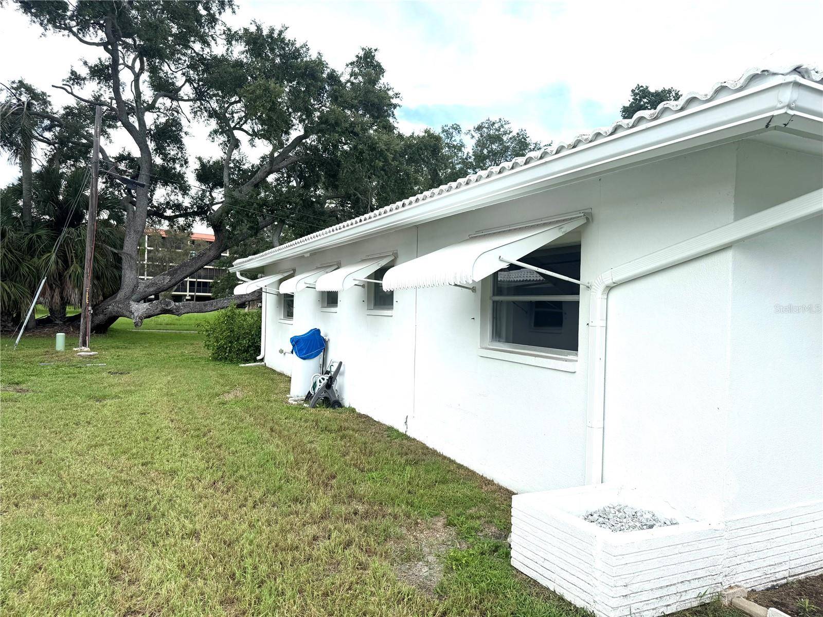14245 93RD AVE, Seminole, FL 33776