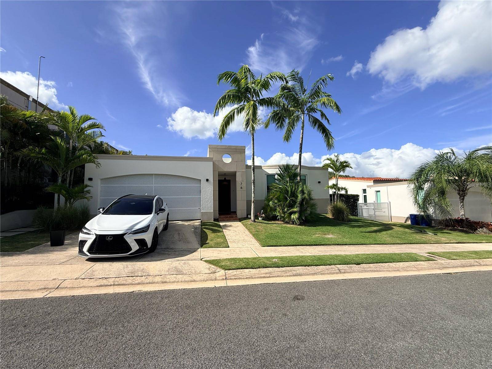 Almendro ALMENDRO ST #76, Guaynabo, PR 00971