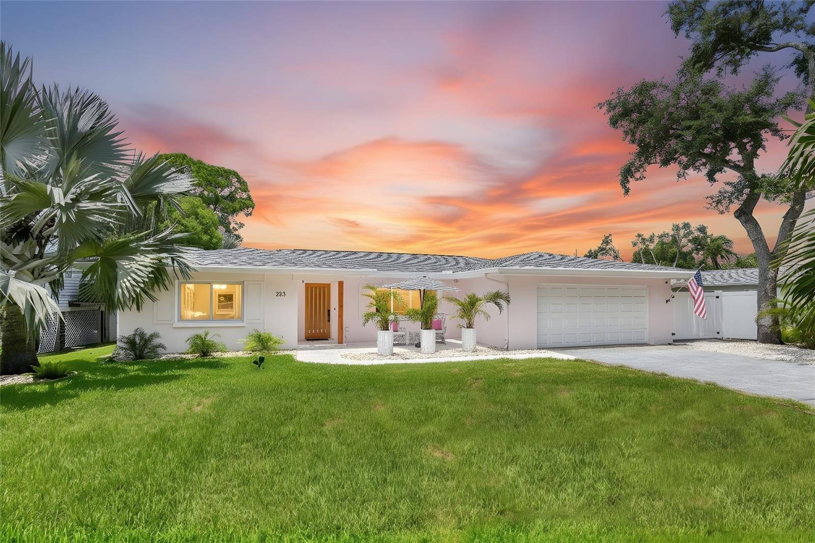 223 PINECREST DR, Palm Harbor, FL 34683