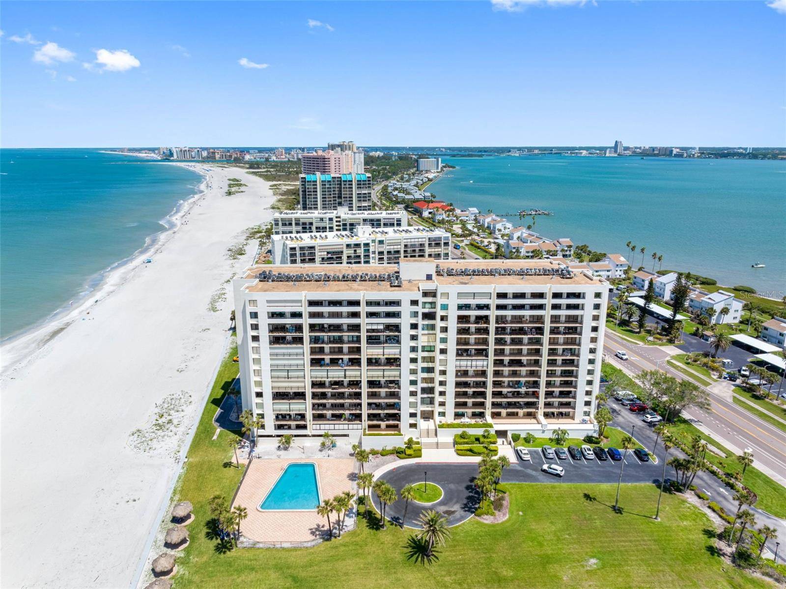 1460 GULF BLVD #702, Clearwater Beach, FL 33767