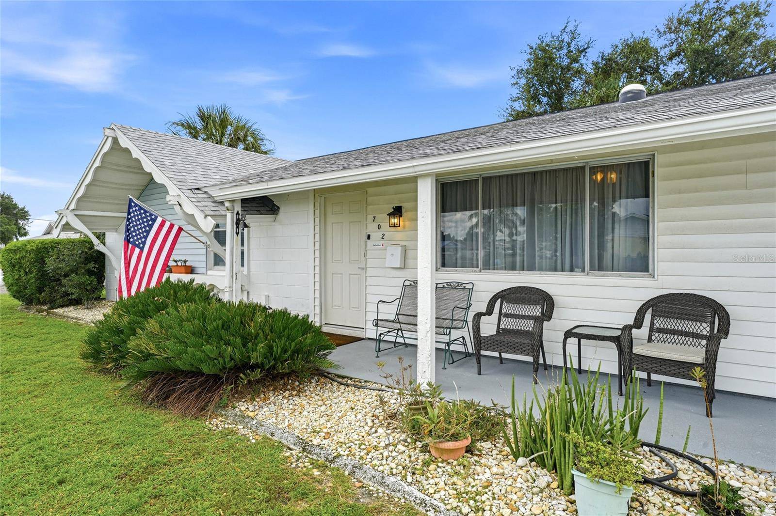702 THUNDERBIRD AVE, Sun City Center, FL 33573