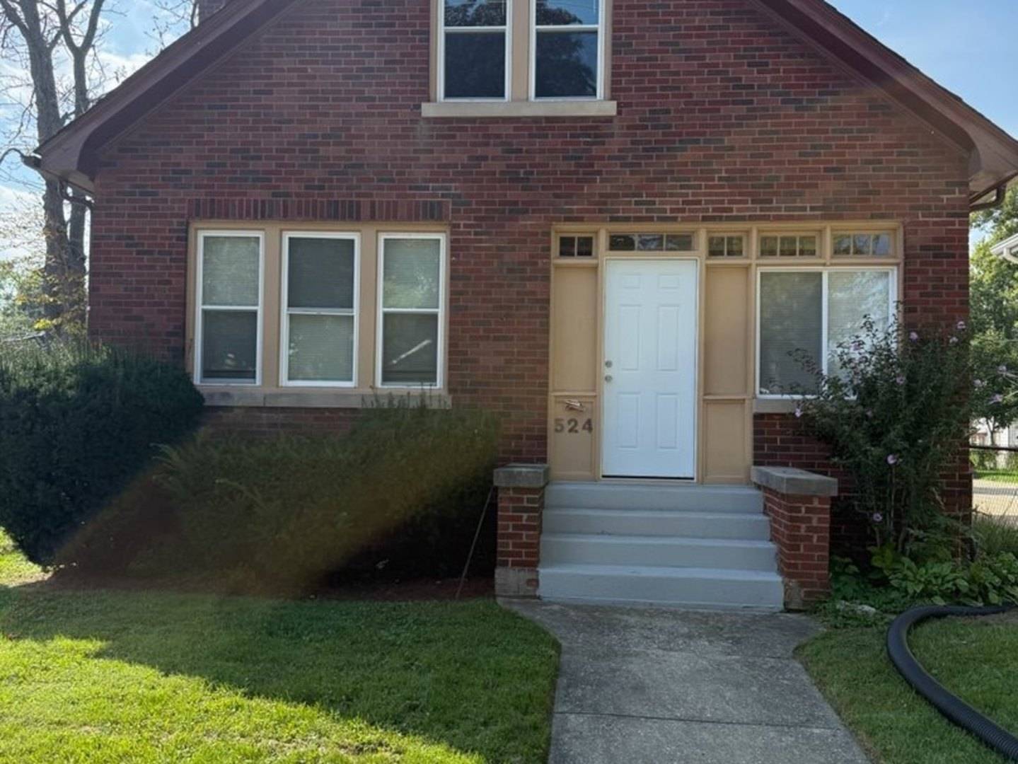 524 N Butrick ST, Waukegan, IL 60085