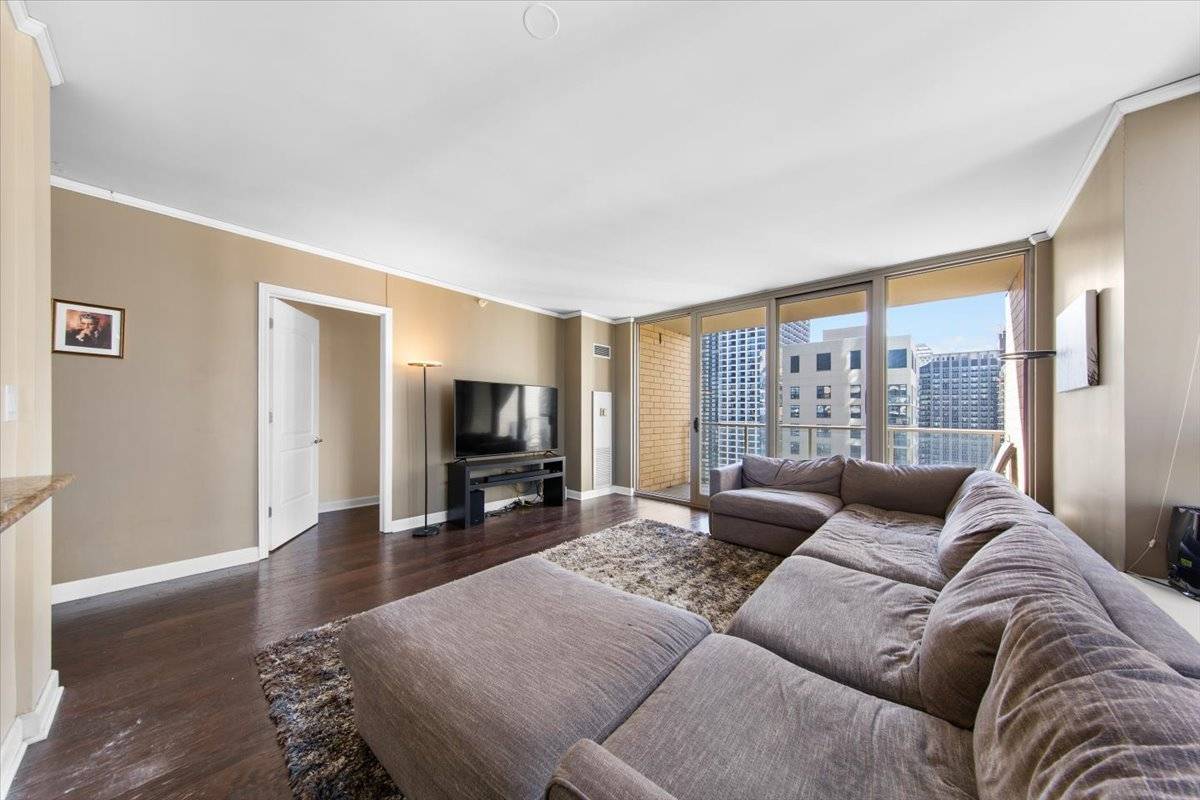420 E Waterside DR #2303, Chicago, IL 60601