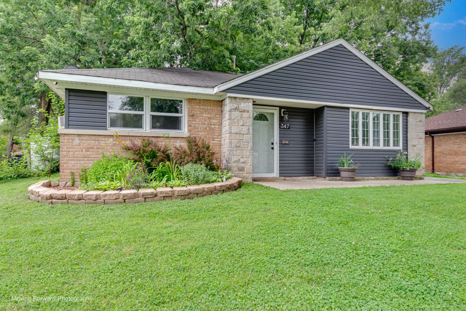 347 Minocqua ST, Park Forest, IL 60466