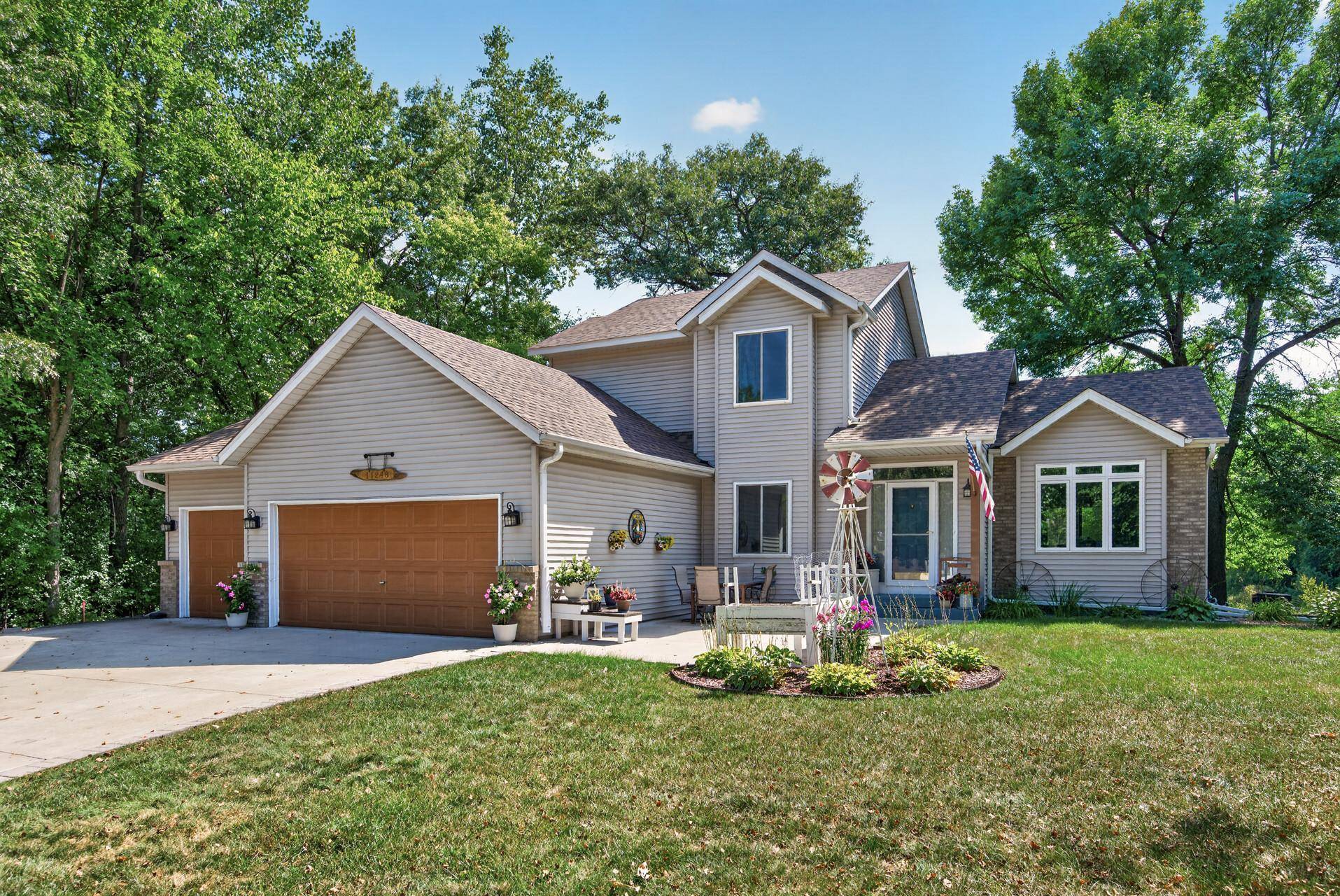 11248 193rd AVE NW, Elk River, MN 55330