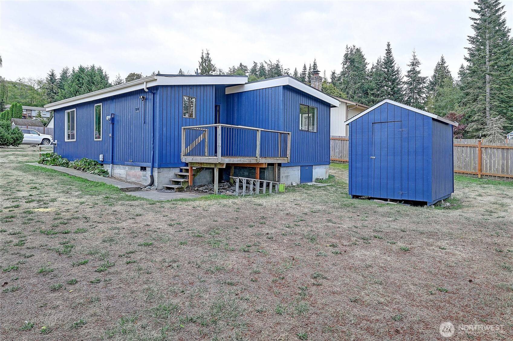 921 James Way, Camano Island, WA 98282