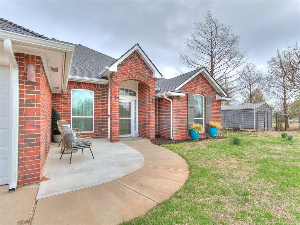 4949 Penn Place PL, Edmond, OK 73025
