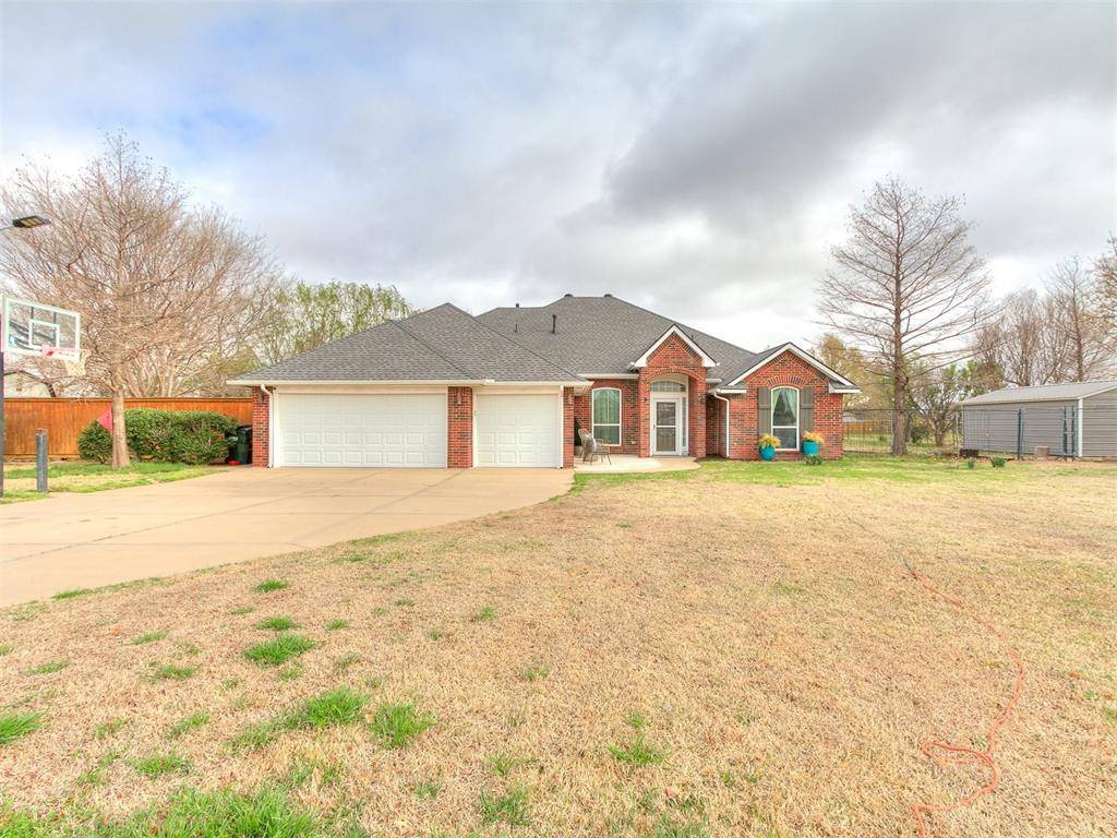 4949 Penn Place PL, Edmond, OK 73025
