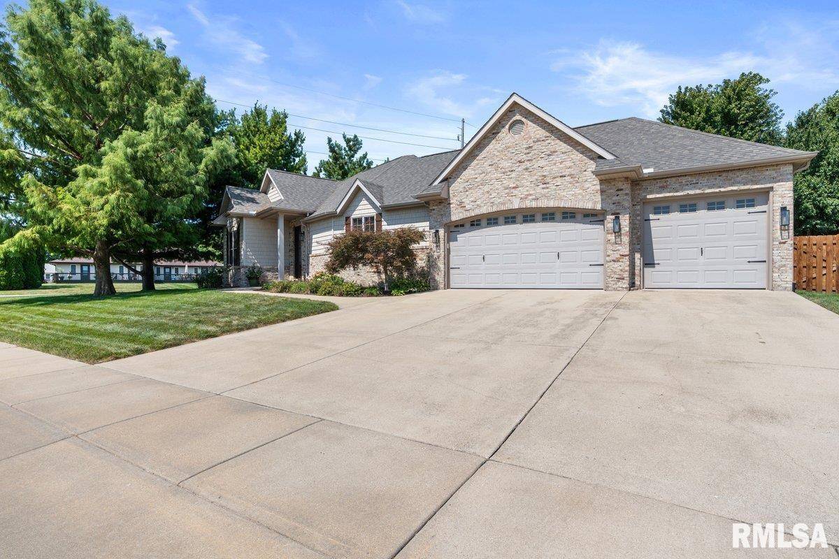 1401 Meadow Rue DR, Springfield, IL 62712