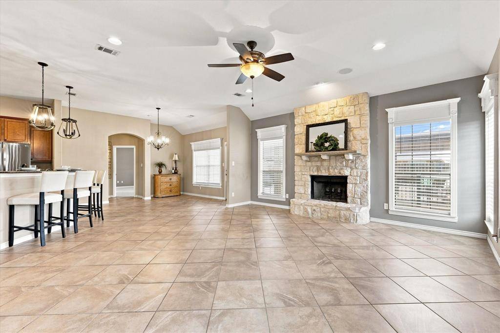 2168 Liriope Lane, Waxahachie, TX 75165