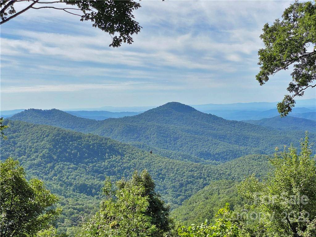 455 Dogwood LN, Blowing Rock, NC 28605