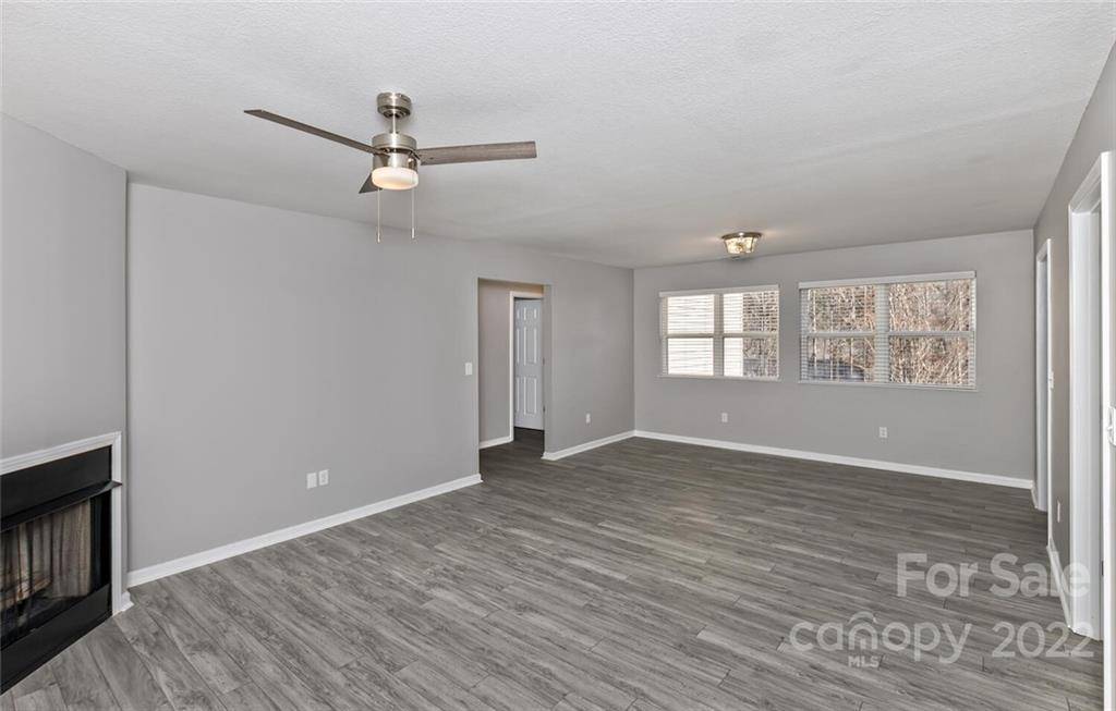 312 Carrington PL, Arden, NC 28704