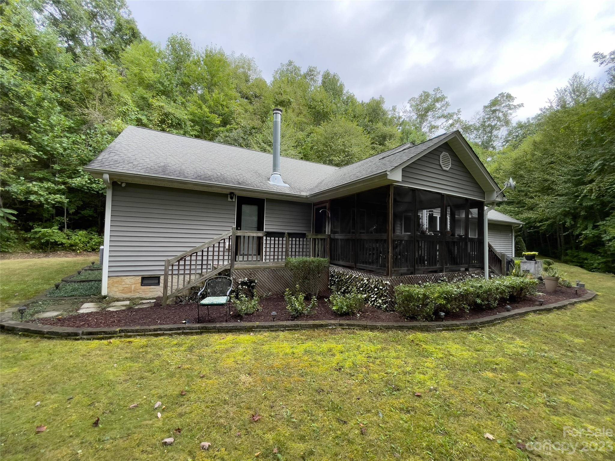 544 Stonehaven DR, Cullowhee, NC 28723