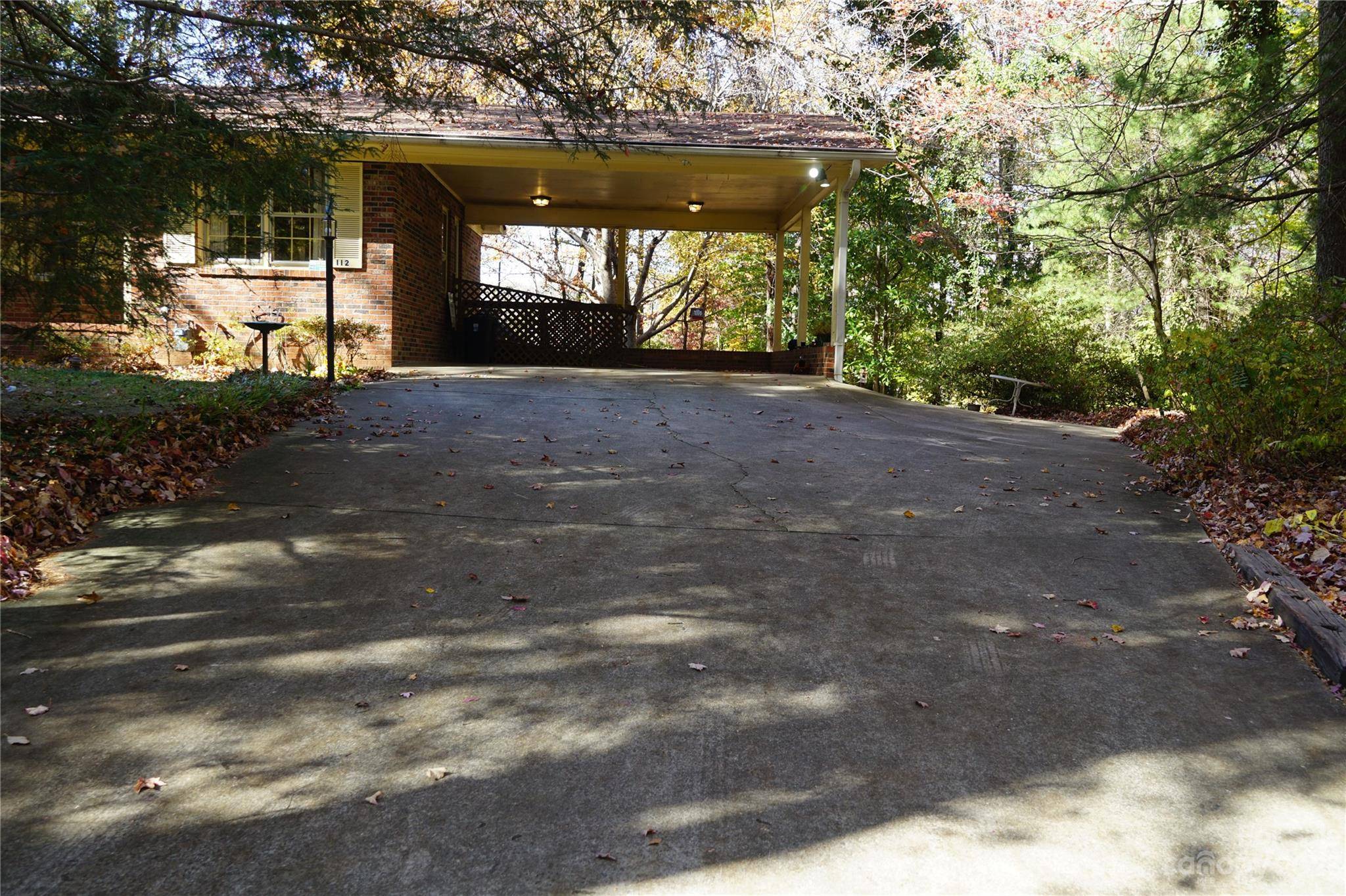 112 Holly Hill DR, Columbus, NC 28722