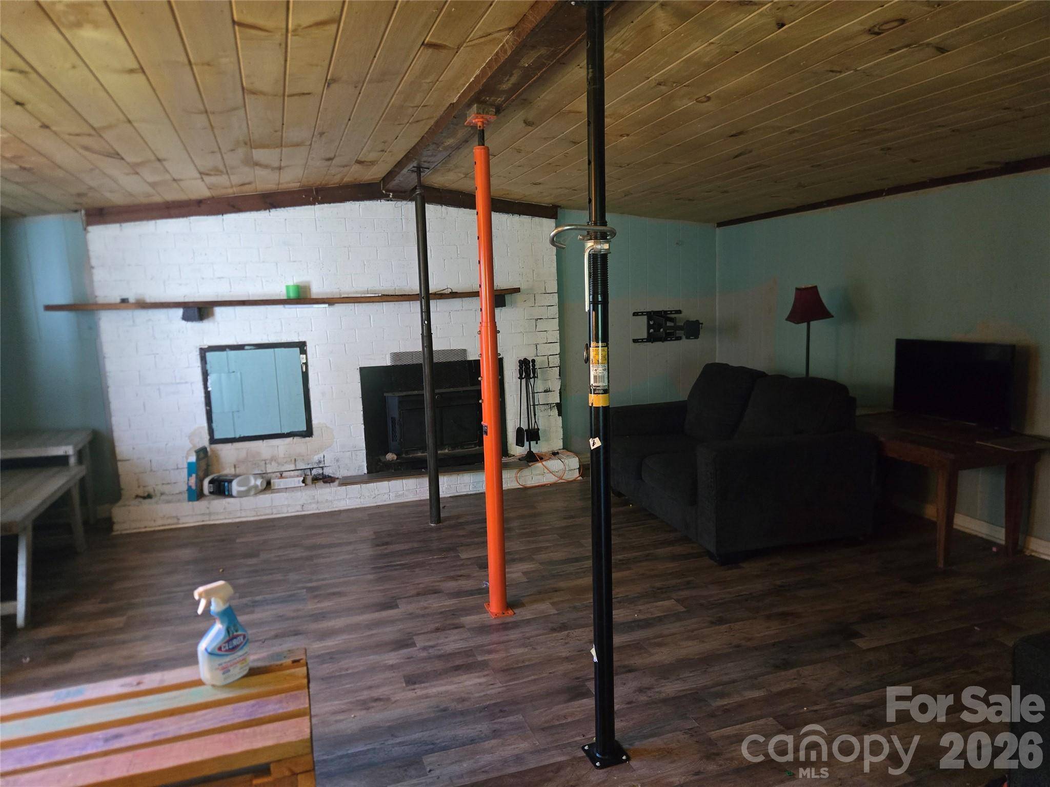 6430 Dysartsville RD, Morganton, NC 28655