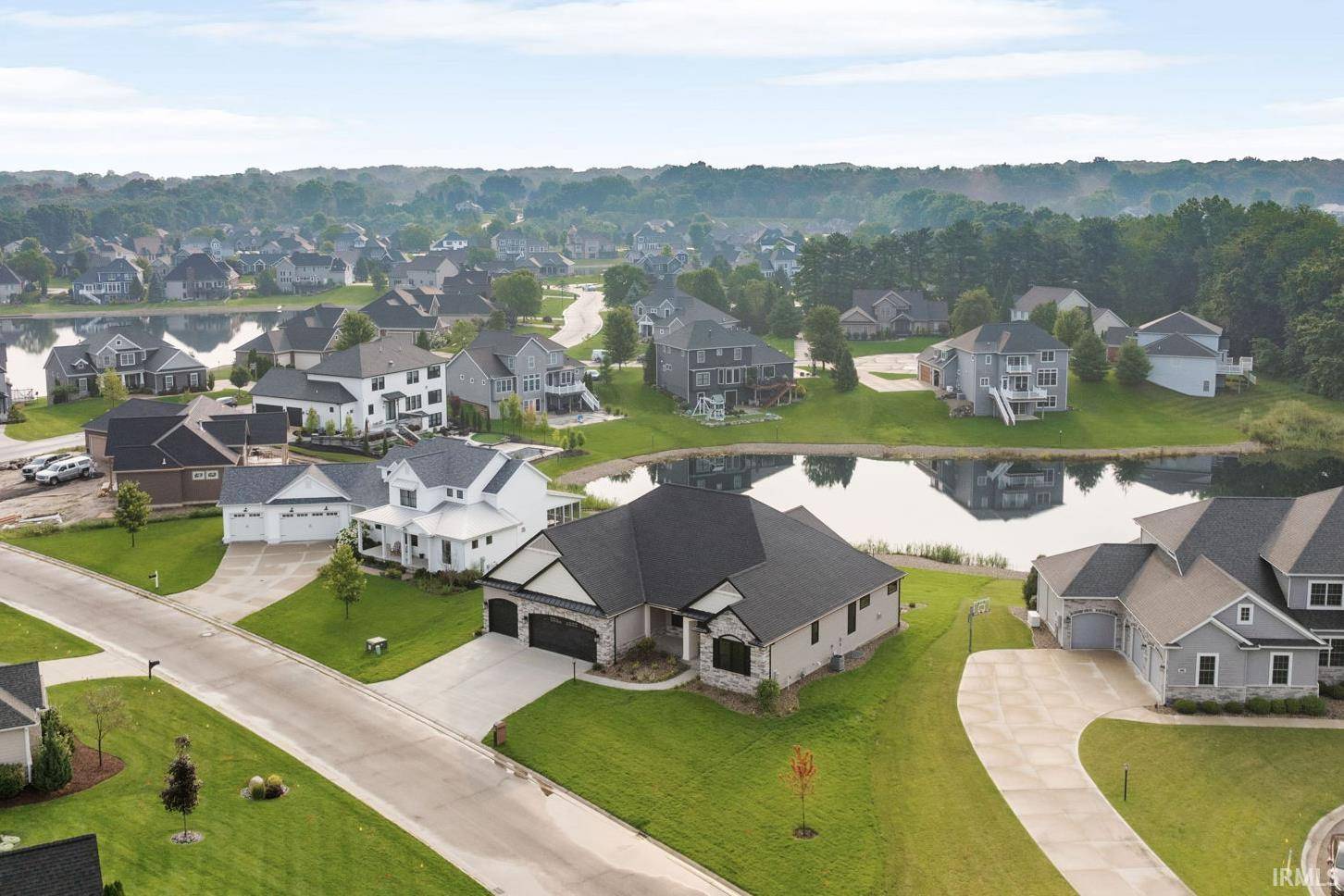 18470 Forest Glade DR, South Bend, IN 46637-6038