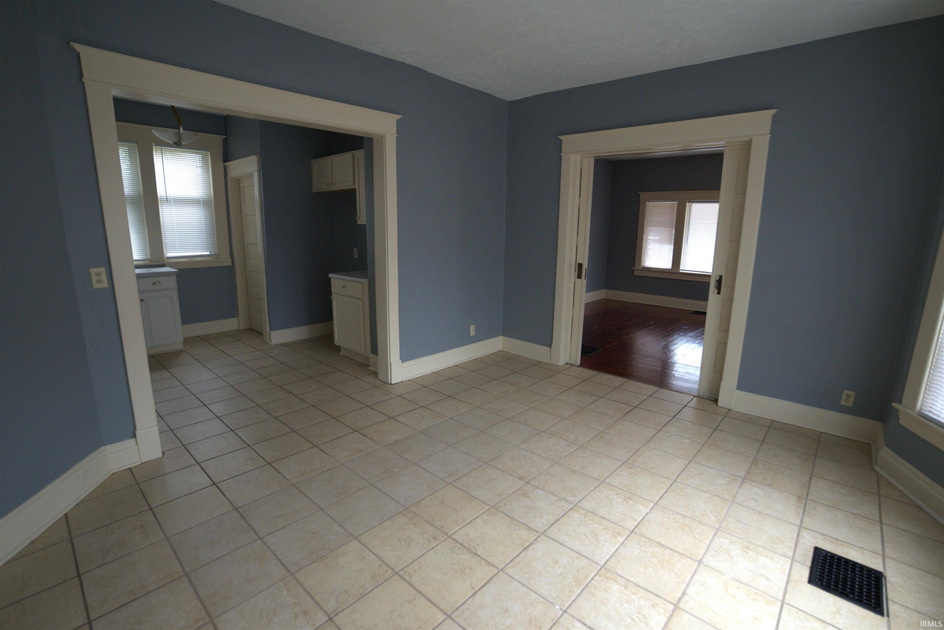 1004 W LaSalle CT, South Bend, IN 46616