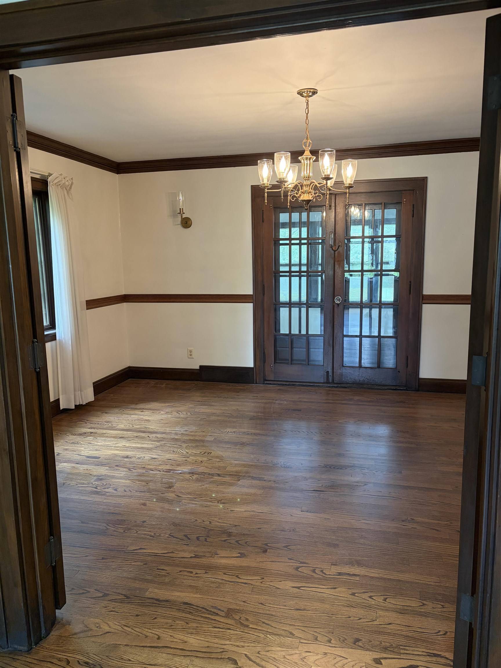 1315 Sunnymede AVE, South Bend, IN 46615