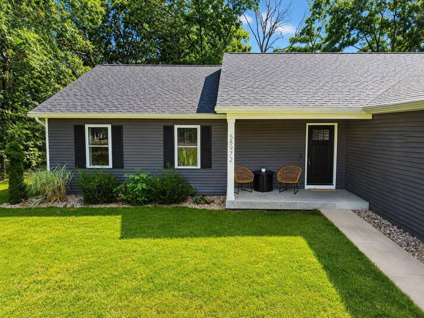 58972 Spring Creek TRL, Elkhart, IN 46516-6284