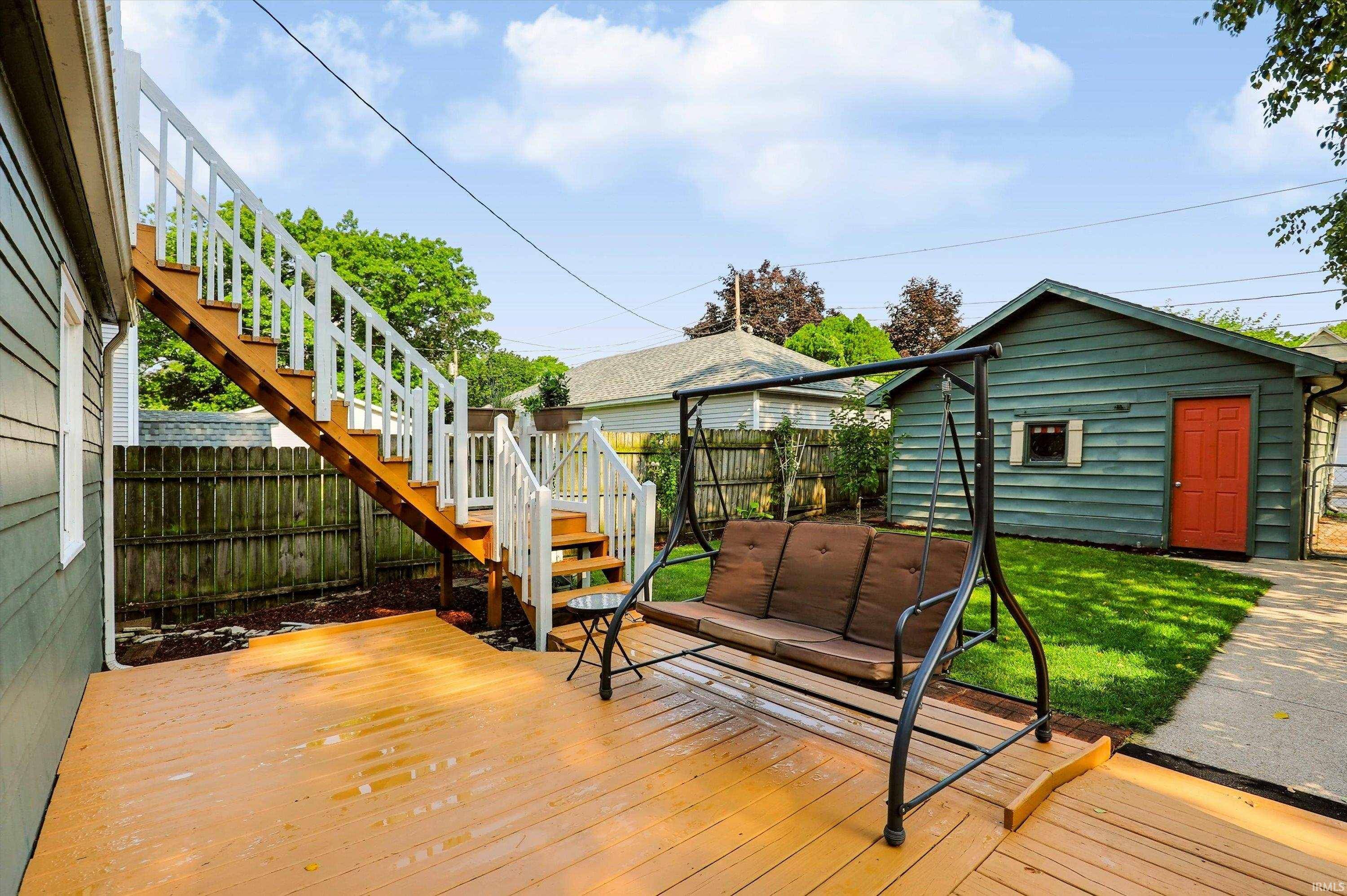 934 E Lincolnway ***, Mishawaka, IN 46544