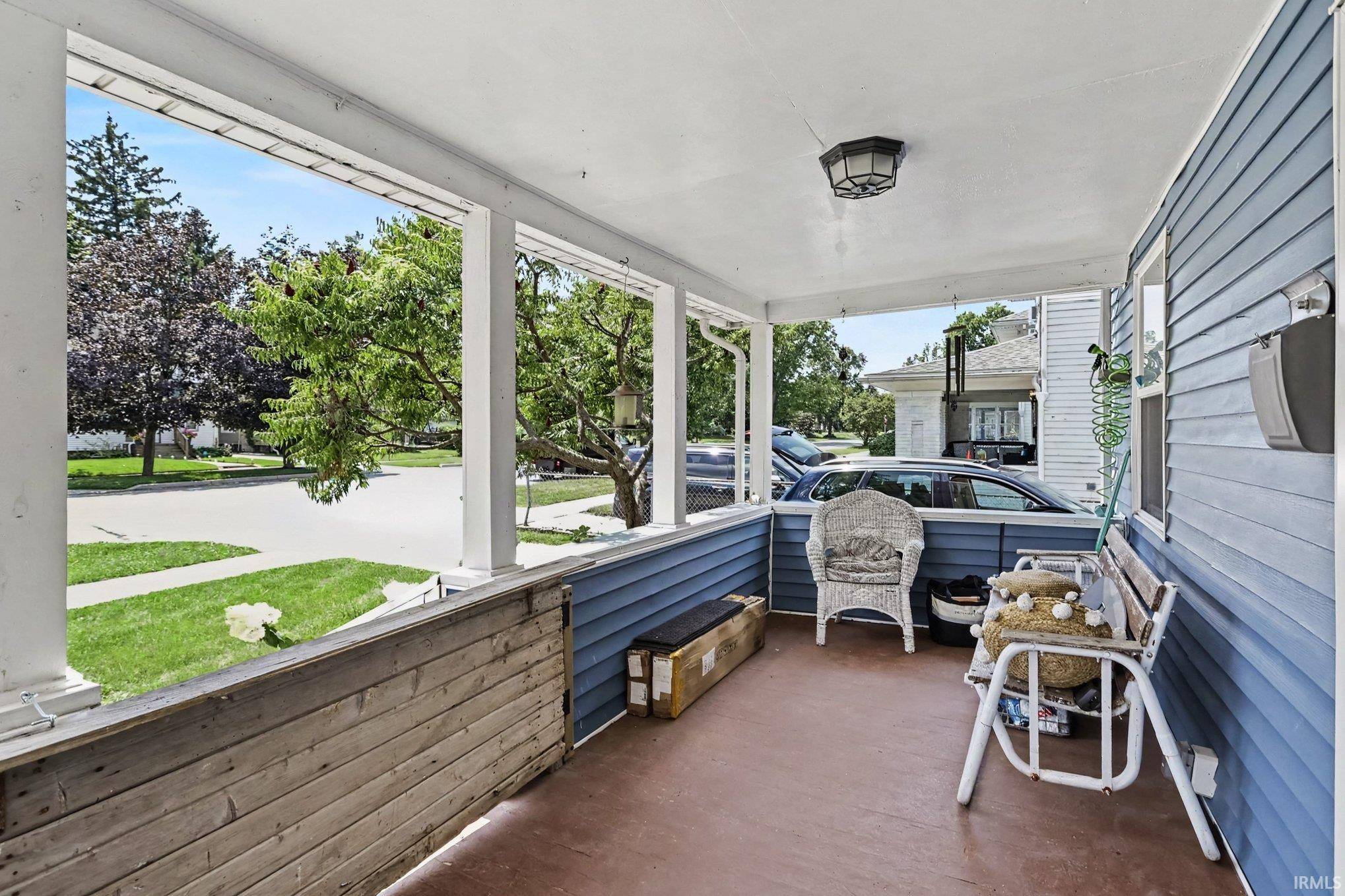 1009 E Ewing AVE, South Bend, IN 46613
