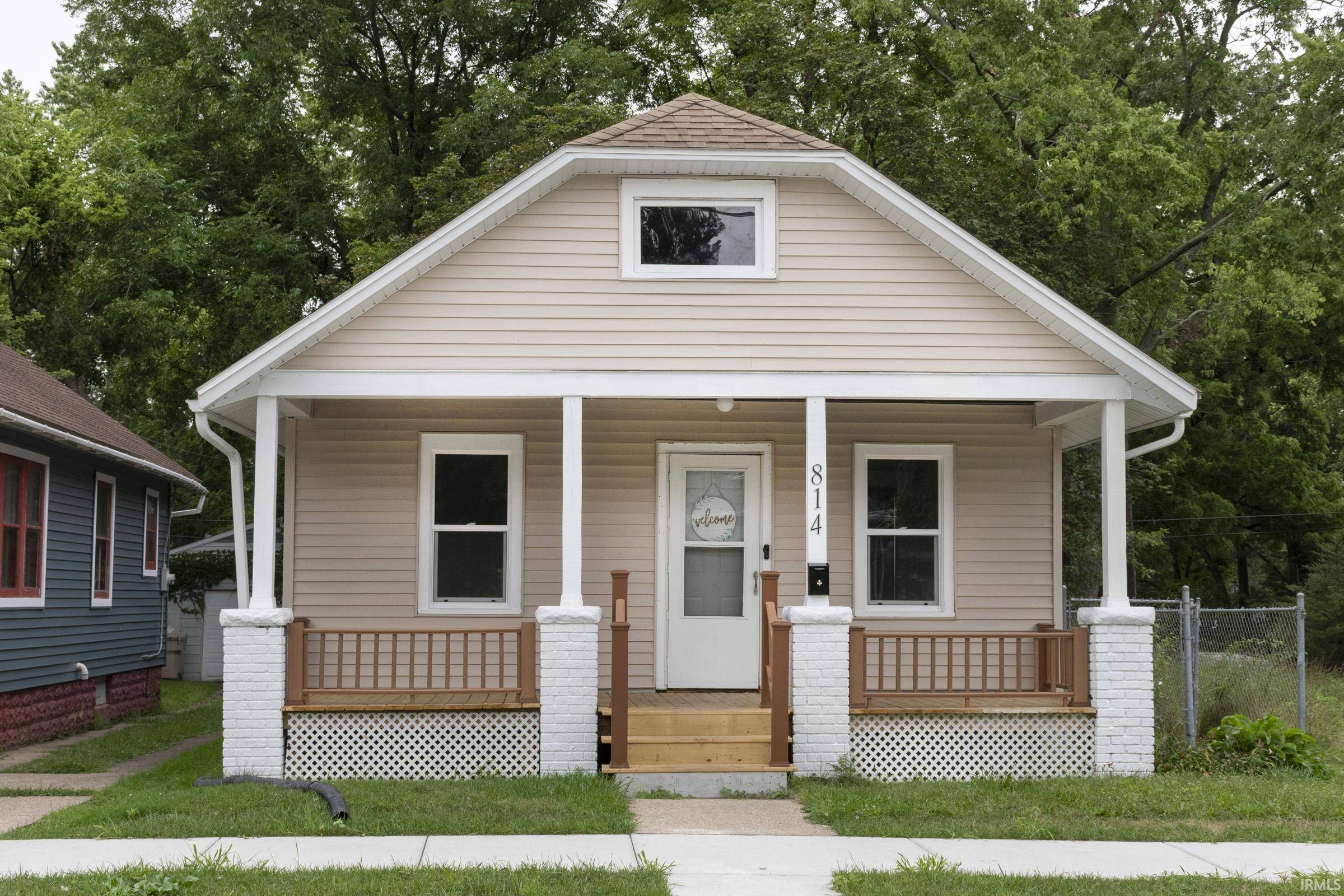 814 Sancome AVE, South Bend, IN 46628