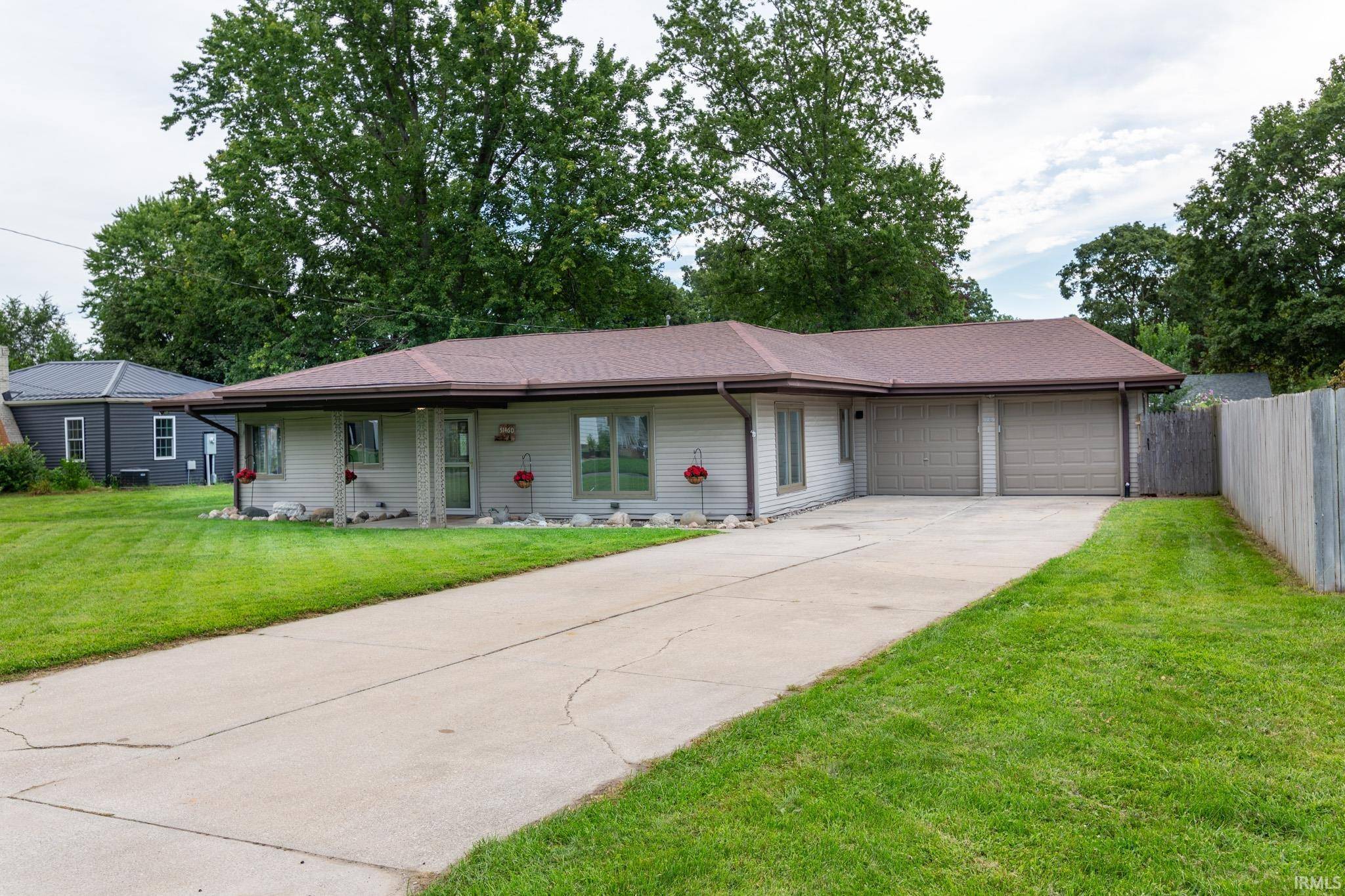 51460 Lake DR, Elkhart, IN 46514-6227