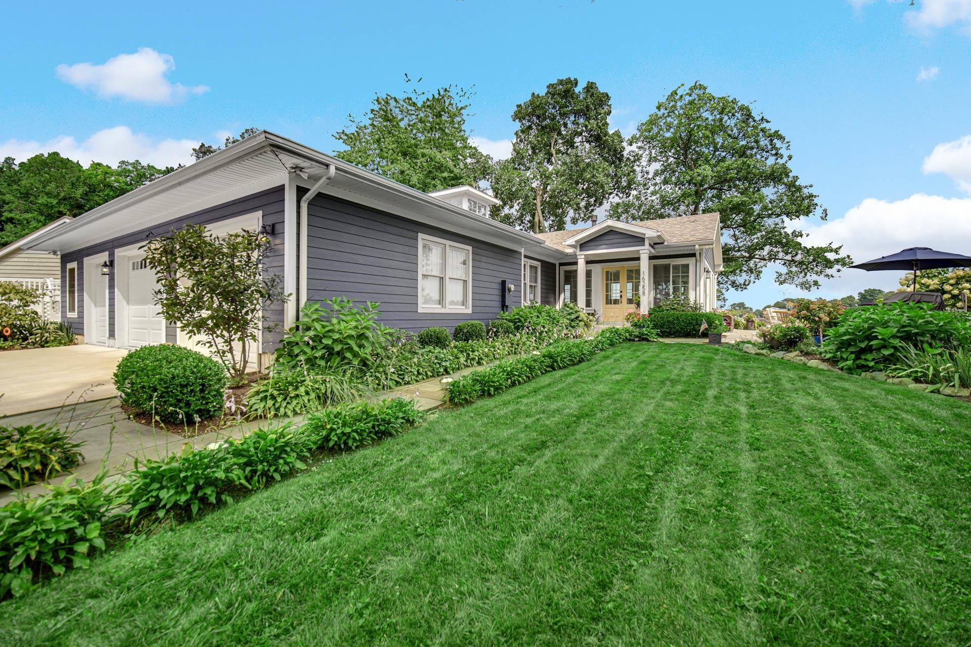 16258 Dogwood LN, Plymouth, IN 46563