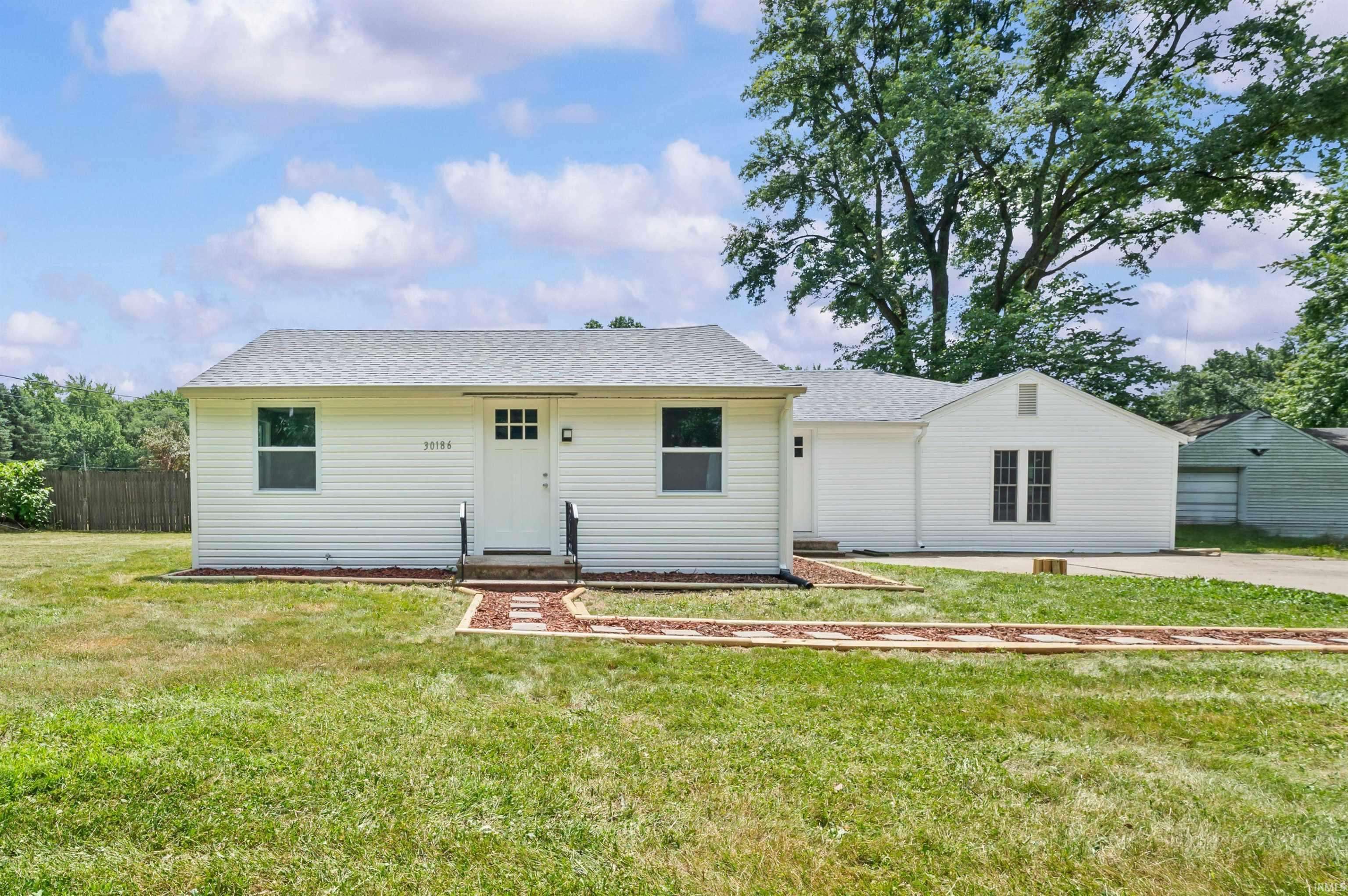 30186 County Road 108 ***, Elkhart, IN 46514