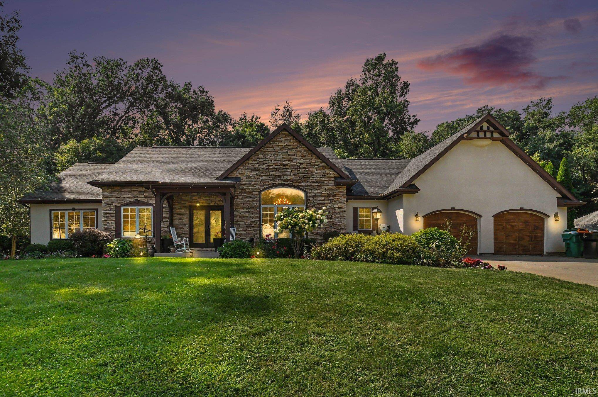 51823 Westwood Forest DR, South Bend, IN 46628