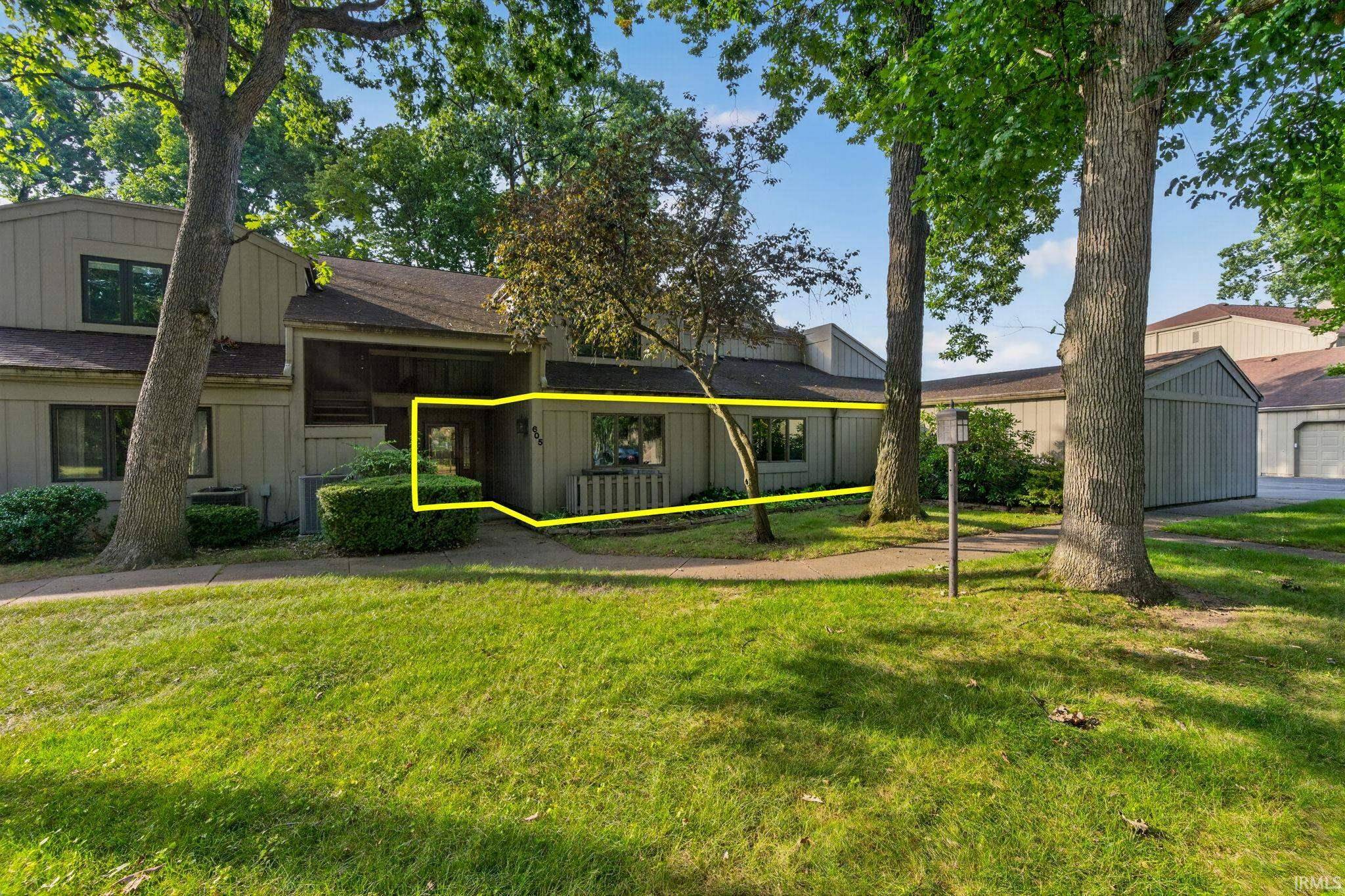 605 Vistula TER #2, Mishawaka, IN 46544