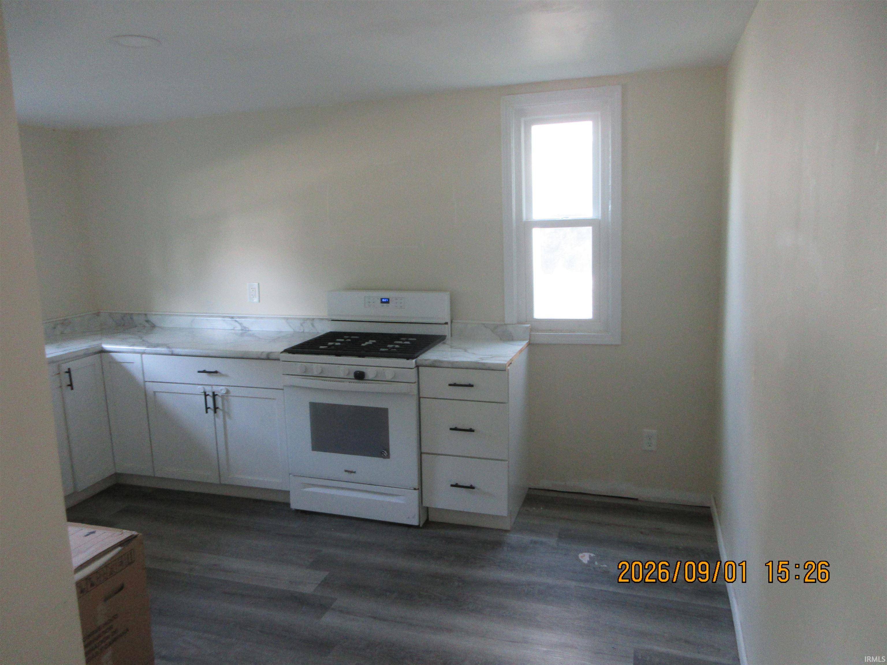 910 E Market ST, Warsaw, IN 46580