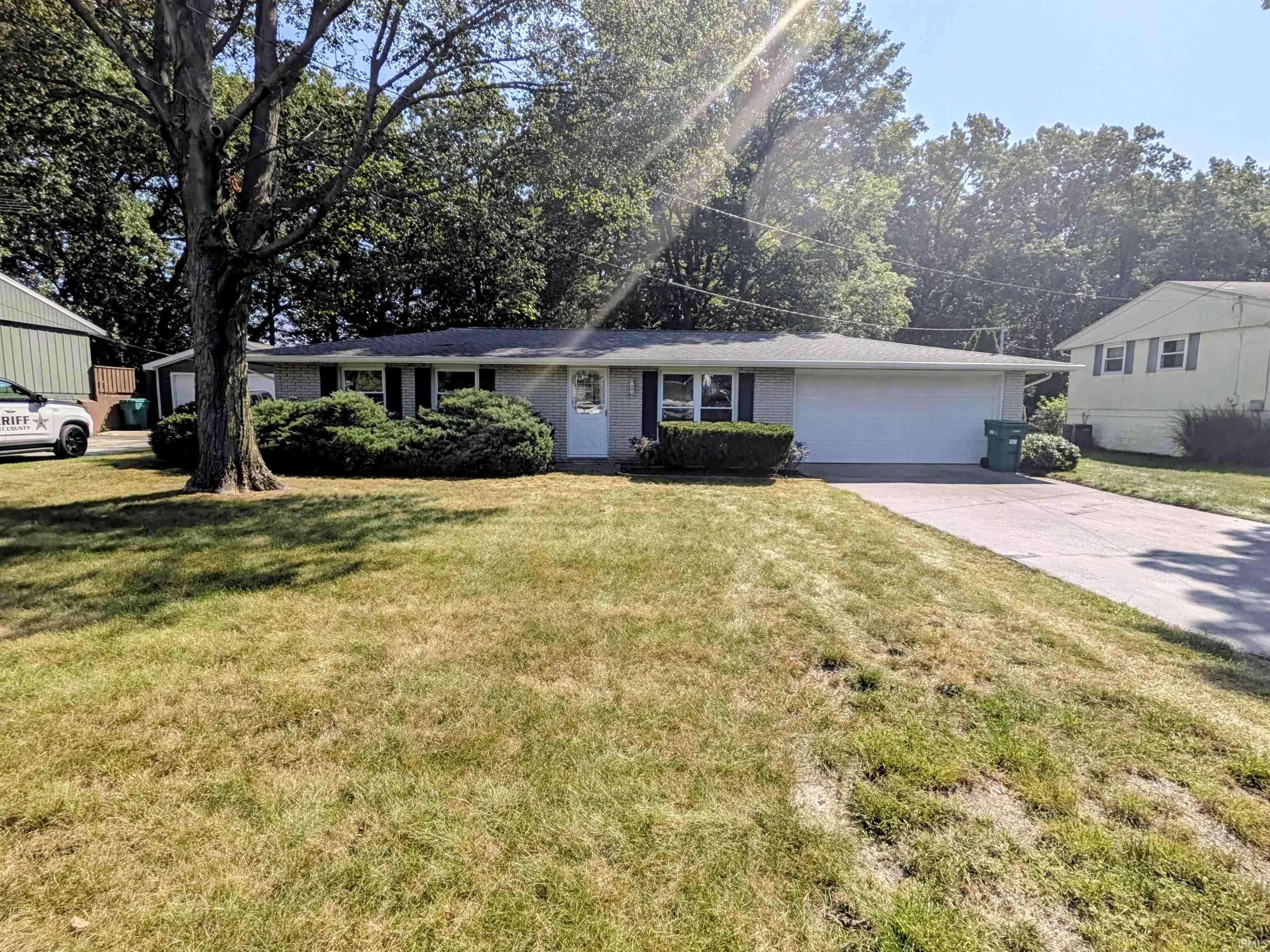 53634 Kennedy DR, Granger, IN 46530