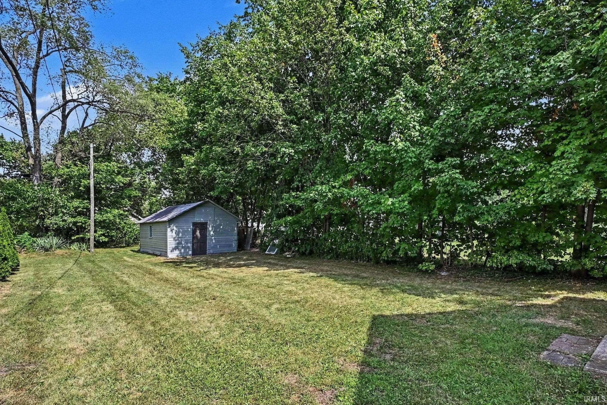 726 W Blaine AVE, Elkhart, IN 46516-2422