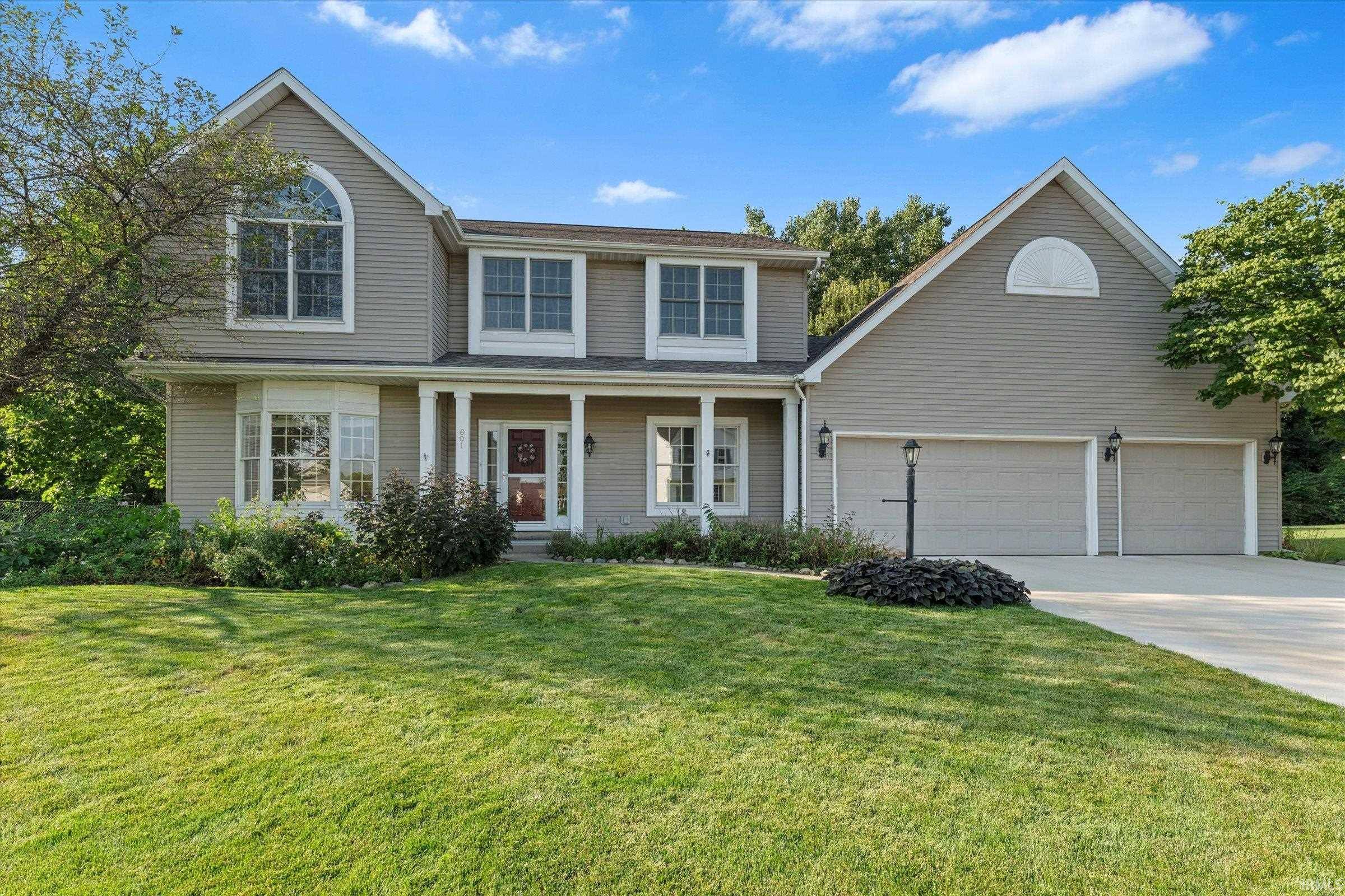 601 Finch DR, South Bend, IN 46614
