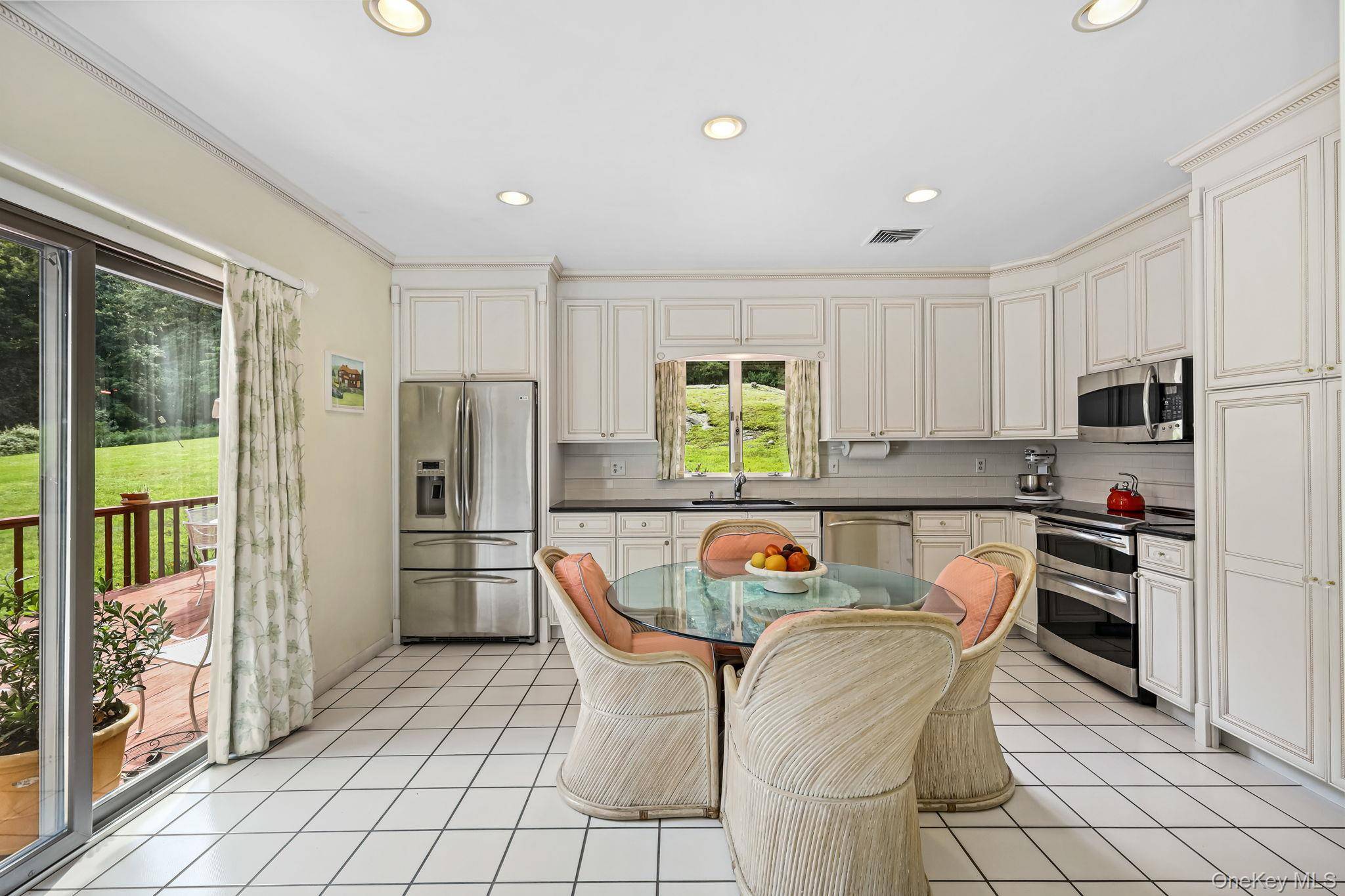 361 Rte 22, Goldens Bridge, NY 10526