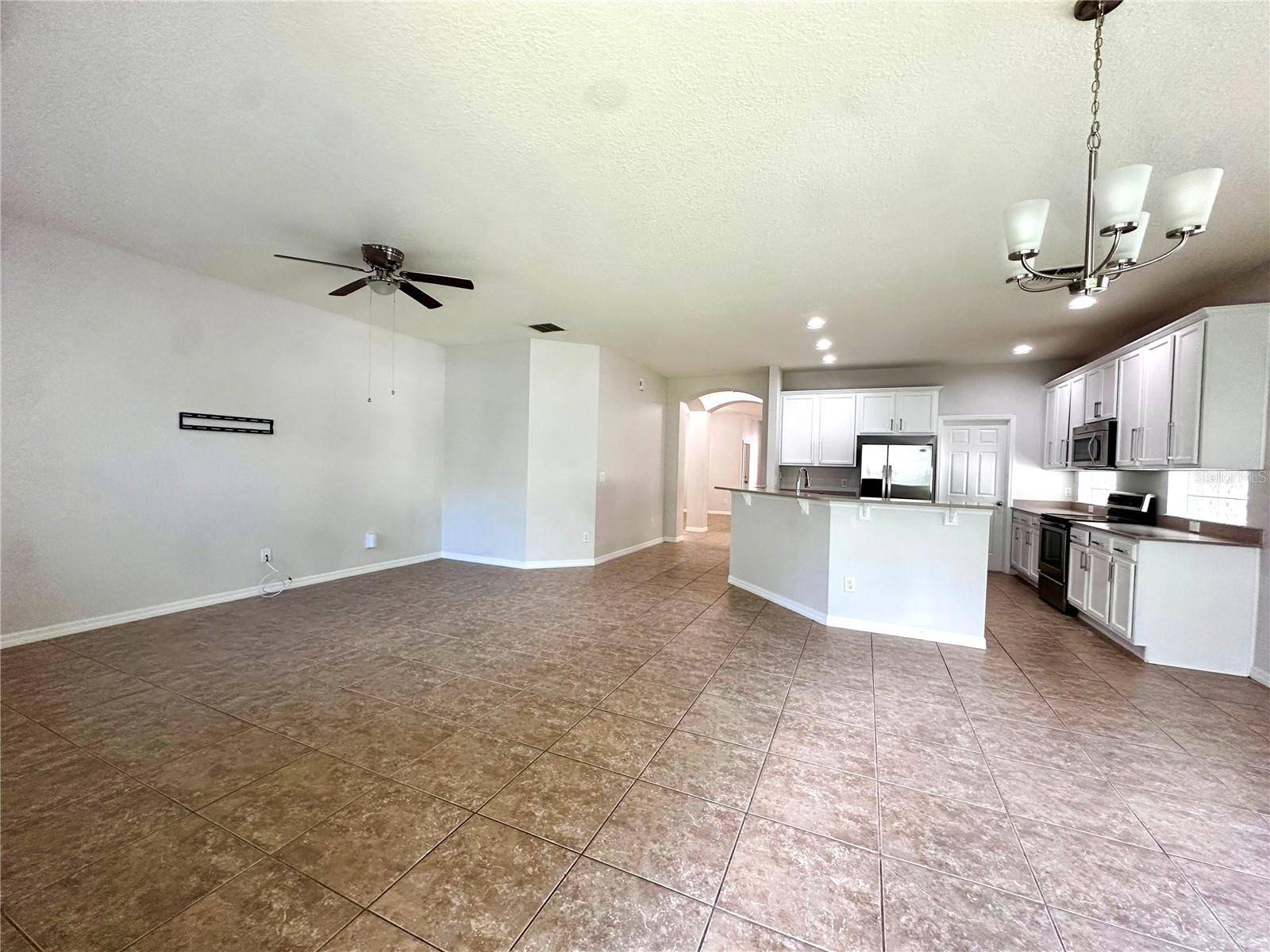 8107 NORTHLAKE Pkwy, Orlando, FL 32827