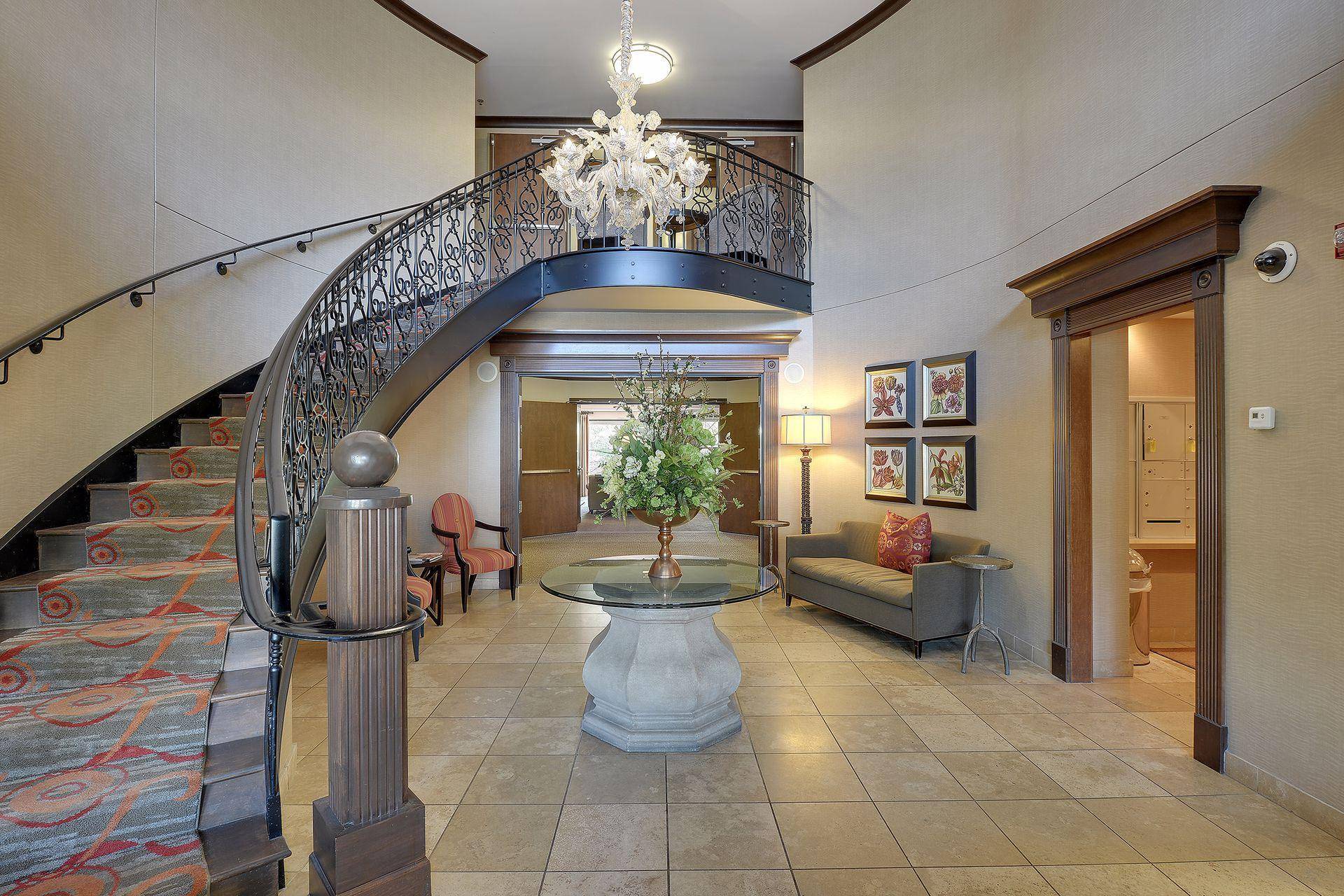 317 Groveland AVE #311, Minneapolis, MN 55403